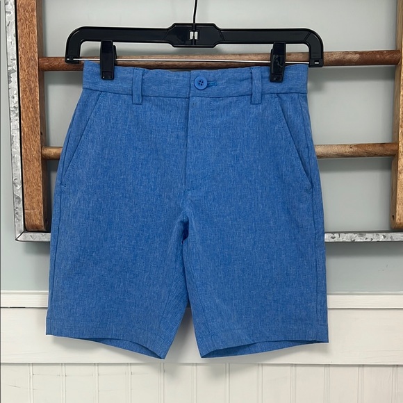 Boys, vineyard vines, performance shorts, size 8, blue - Picture 1 of 5